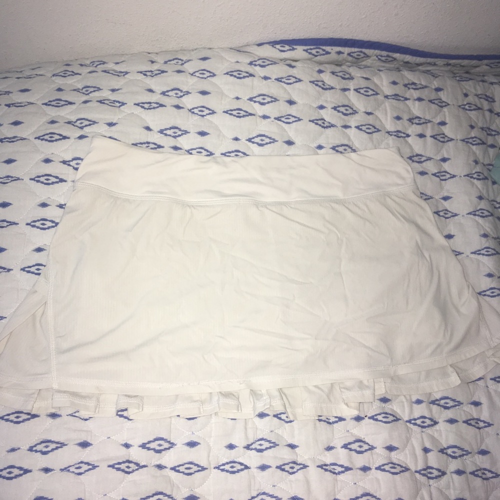 White Lululemon skirt